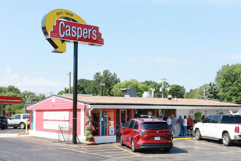 Casper’s (Springfield)