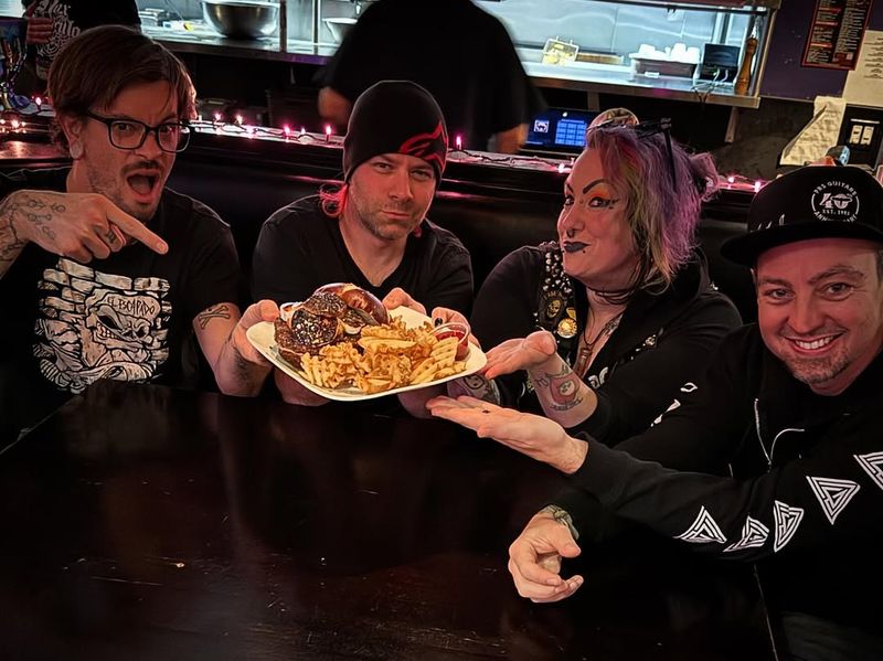 Heavy Metal Atmosphere, Big Personality