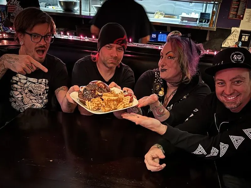 Heavy Metal Atmosphere, Big Personality