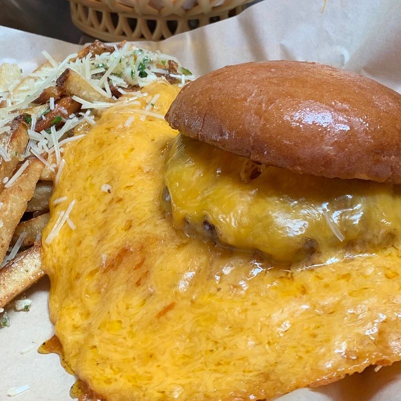 Burger Dive – Billings