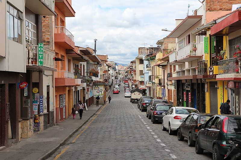 Cuenca, Ecuador — rivered streets and colonial calm