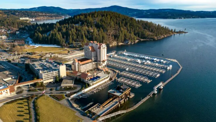 Millennial travelers are helping these 15 winter lake towns shed their off-season reputation