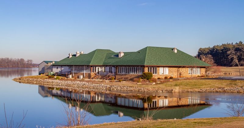 Stoll’s Lakeview Restaurant – Loogootee, Indiana