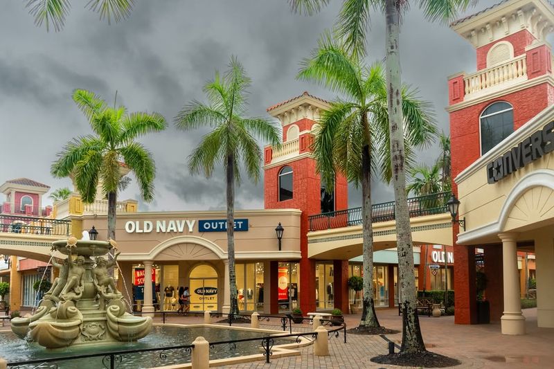 Estero (near Naples / Fort Myers) — Miromar Outlets