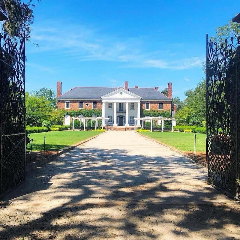 Boone Hall Plantation & Gardens