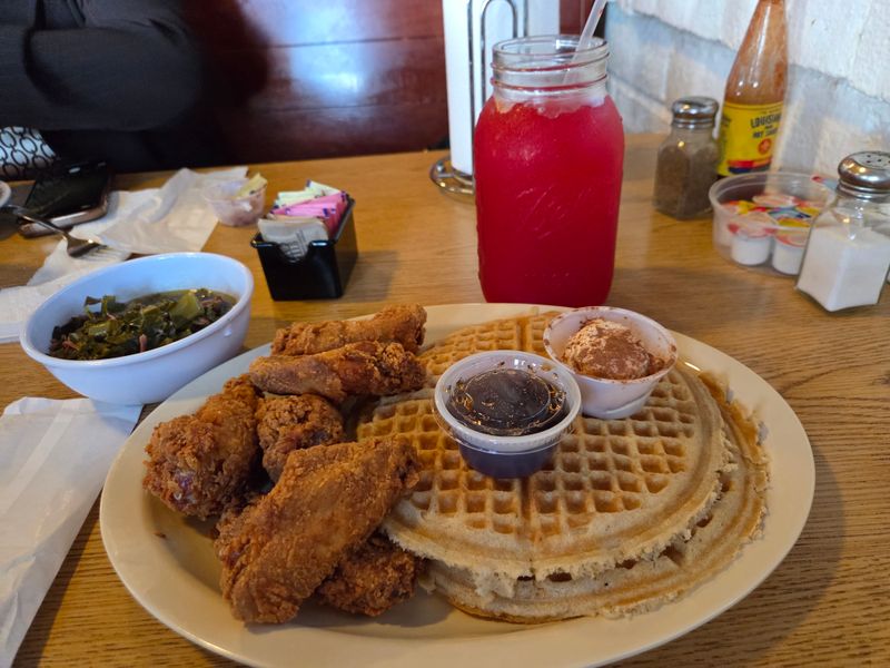 Frank’s Famous Chicken & Waffles — Albuquerque