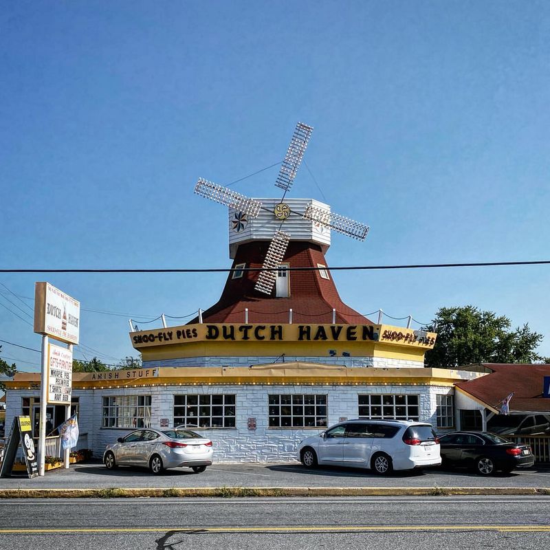 Dutch Haven Shoo-Fly Pie Bakery — Ronks