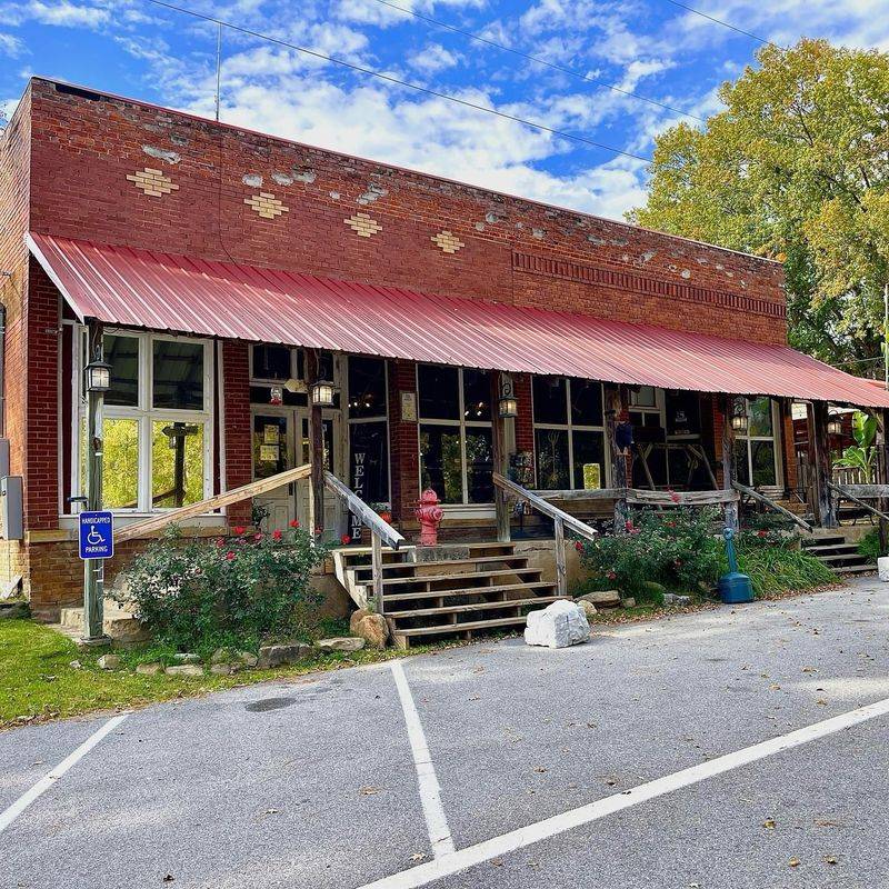 Gilbert General Store (Gilbert)