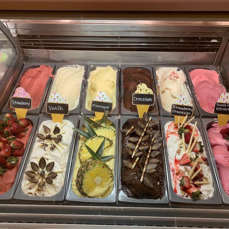 Serrano Buffet (Highland)