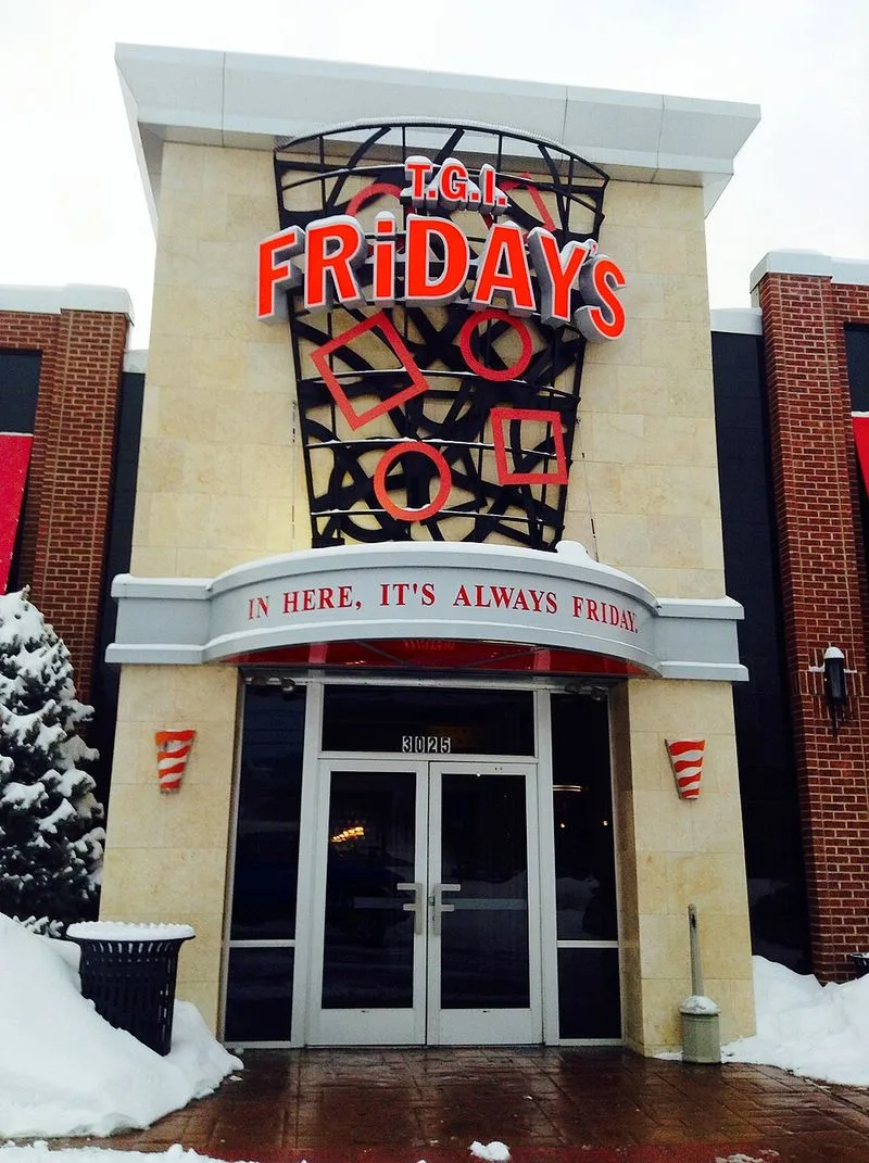 Local Dining, Shops, and Small-Business Appeal