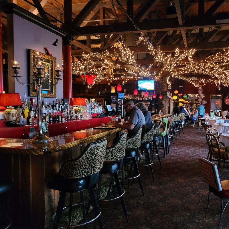 St. Charles Place Steak House – St. Charles