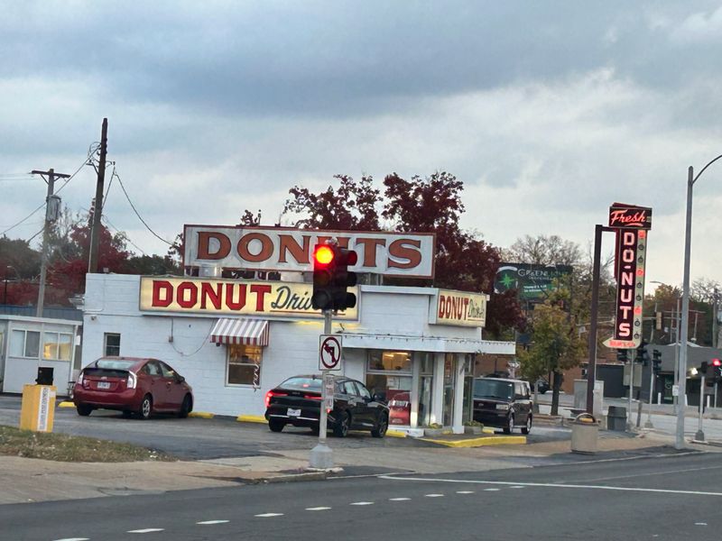 Donut Drive-In — St. Louis 