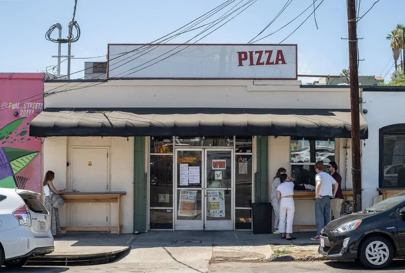 Quarter Sheets Pizza Club (Los Angeles – Echo Park)