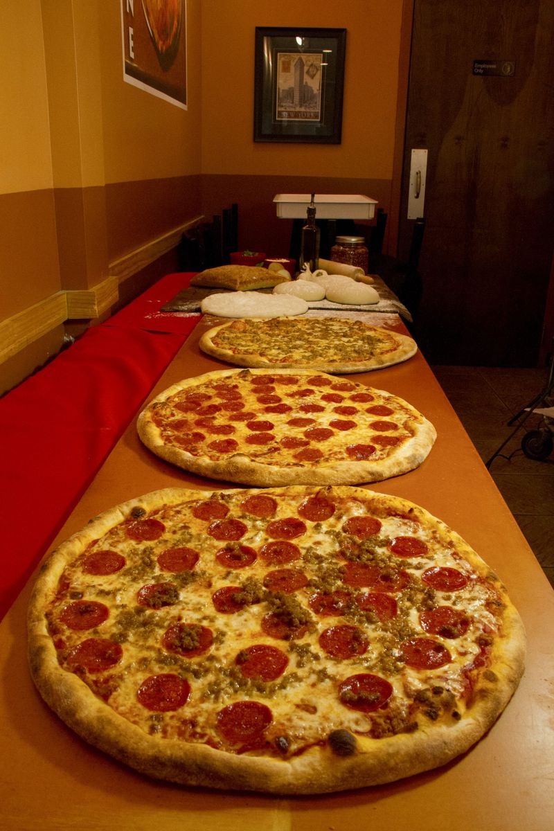 Racanelli’s New York Pizzeria