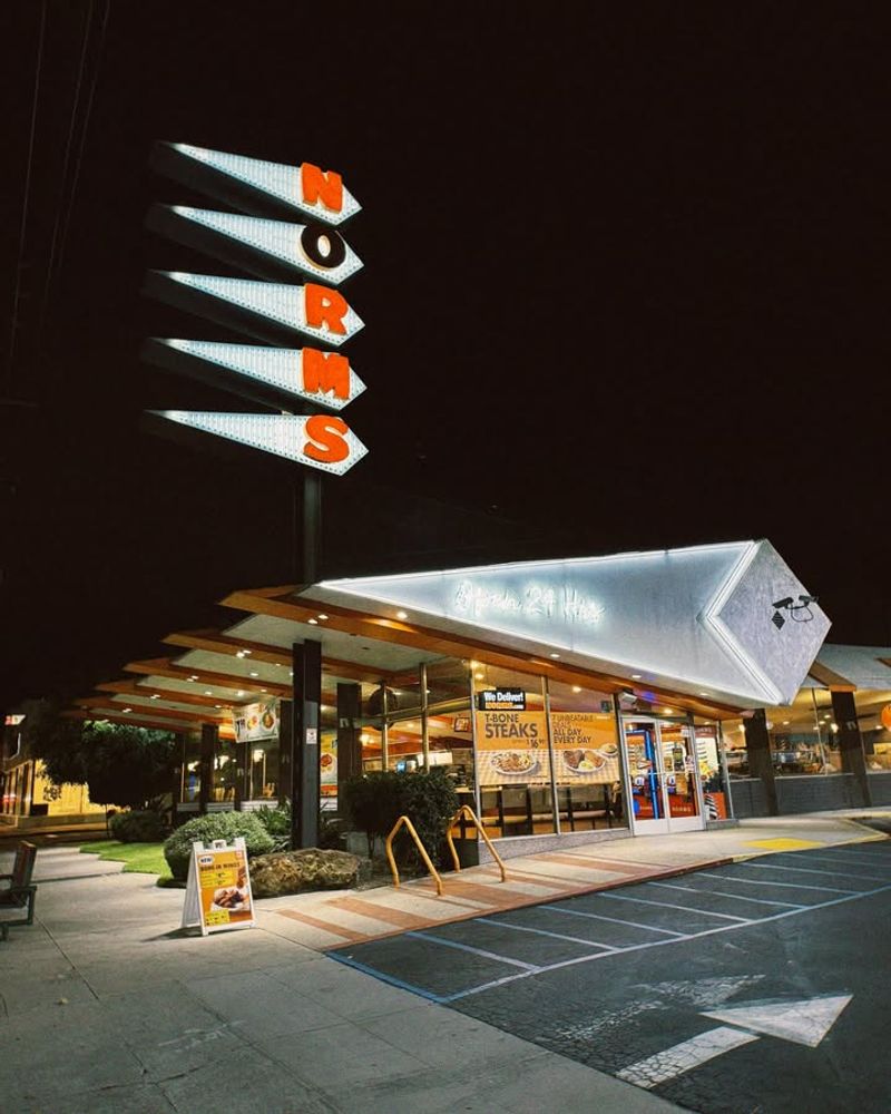 NORMS (Anaheim)