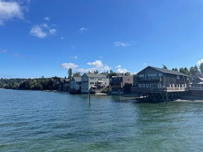 Taste Local Cuisine at Waterfront Restaurants