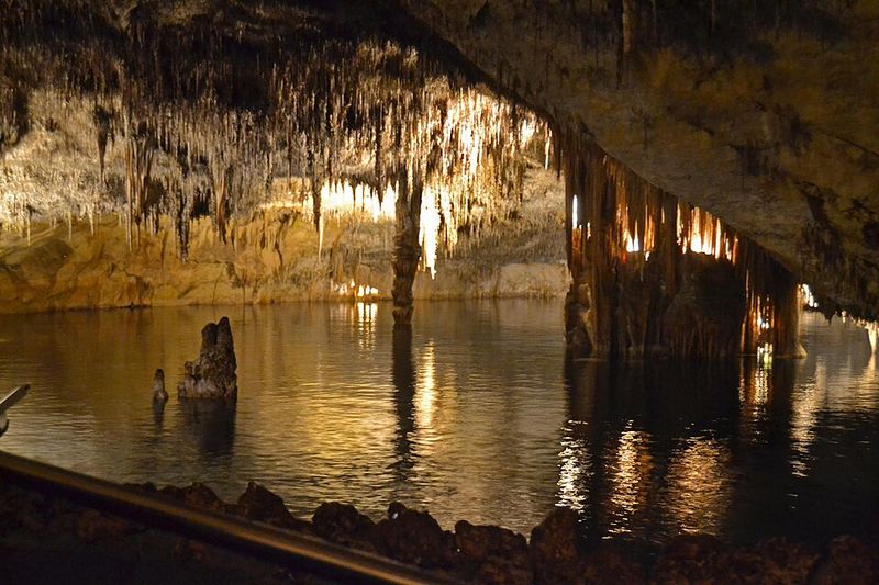 Visit the Cuevas del Drach