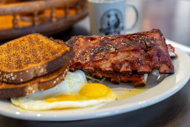 Breakfast that fuels mountain mornings