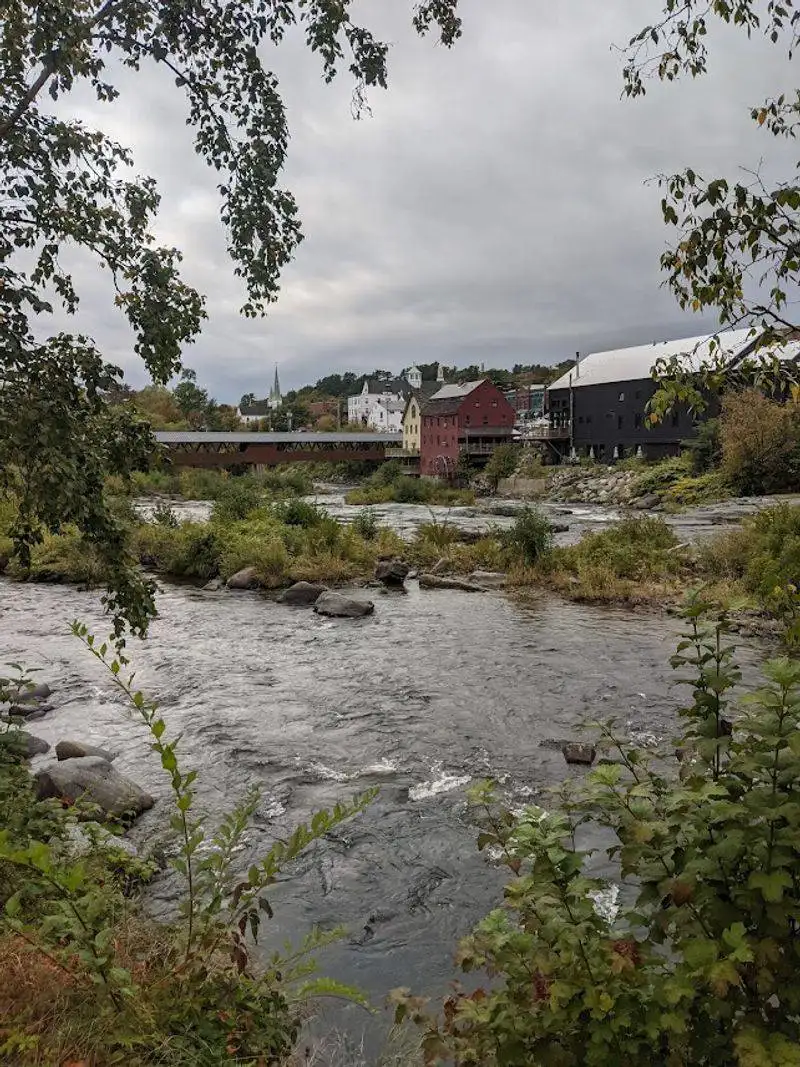 The Ammonoosuc River & Riverwalk Covered Bridge