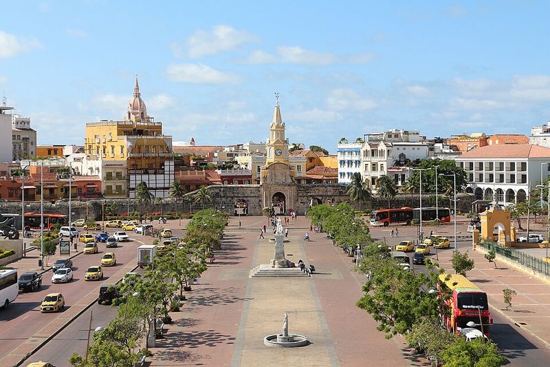 Cartagena, Colombia — Caribbean-colonial streets and sea breeze