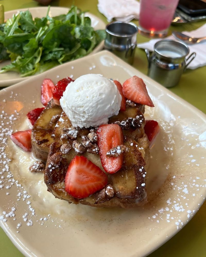 Snooze, an A.M. Eatery