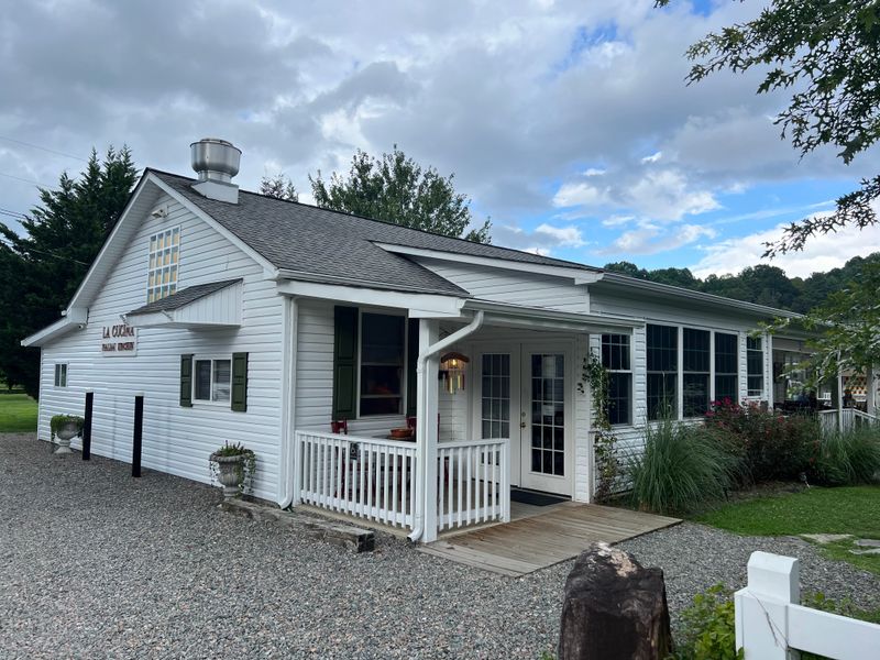 La Cucina Italian Kitchen — Mountain City