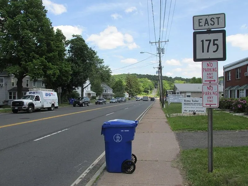 Convenient Transportation and Commuter Options