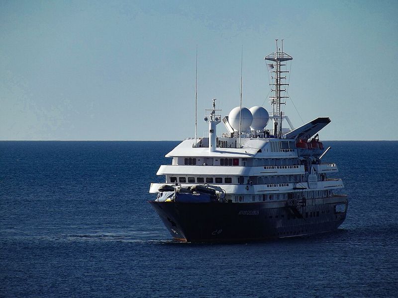 Galapagos Expedition Warmth & Wildlife