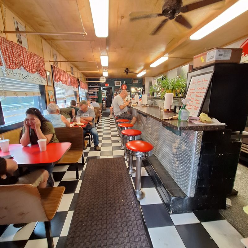 Cliffside Diner — Frankfort