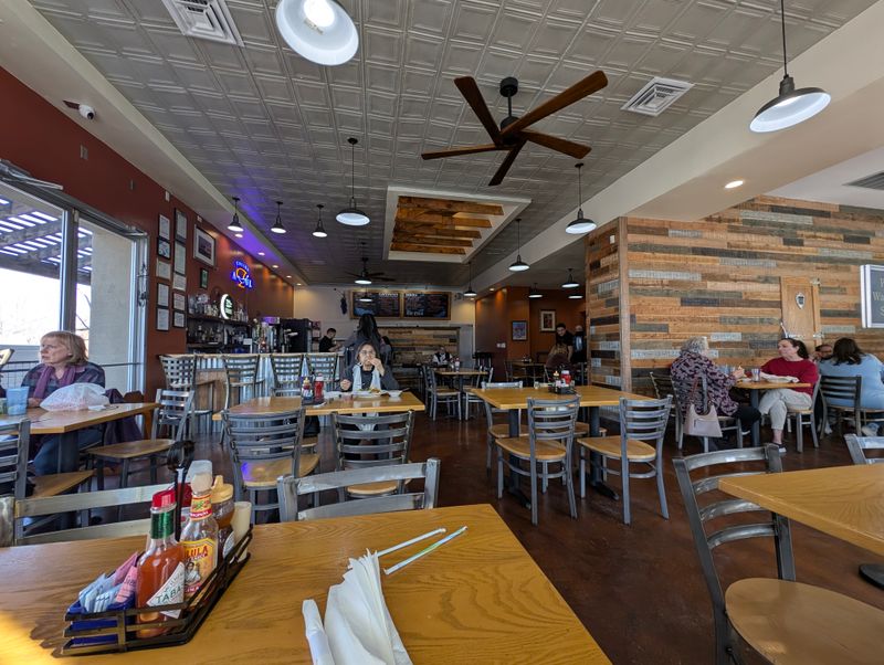 Sopaipillas Worth the Sticky Fingers