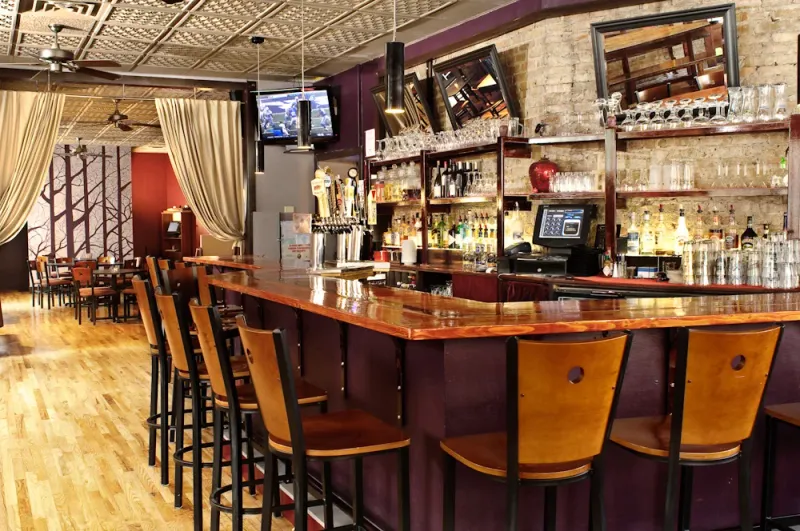 The Bad Apple (Chicago)