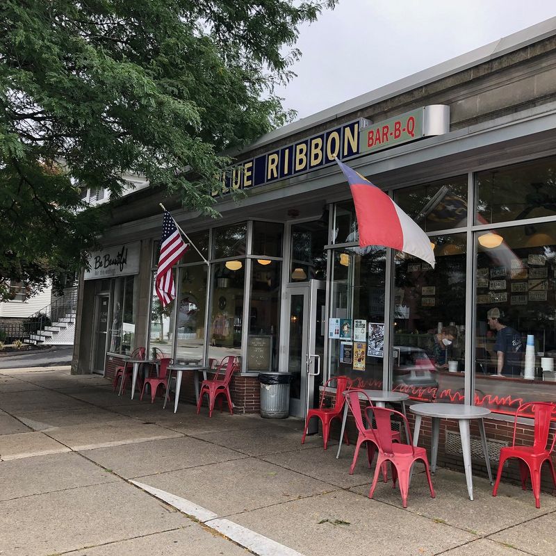 Blue Ribbon BBQ — Arlington / Newton