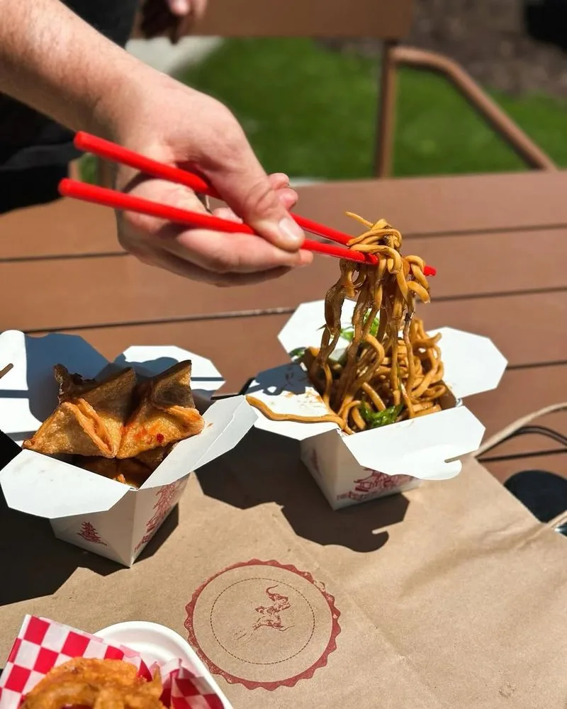 Leong’s Asian Diner