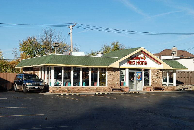 Teddy's Red Hots (Downers Grove)