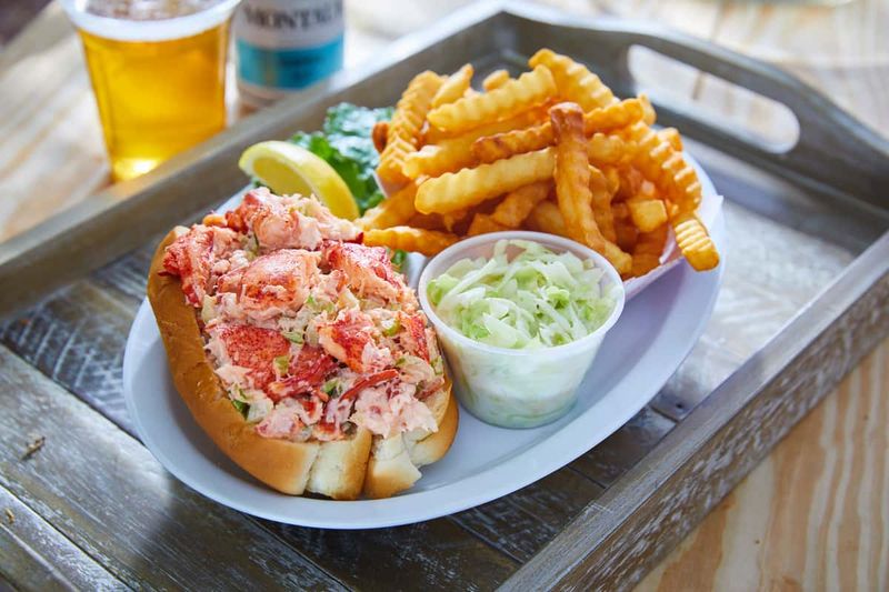 The Lobster Roll (a.k.a. Lunch) – Amagansett