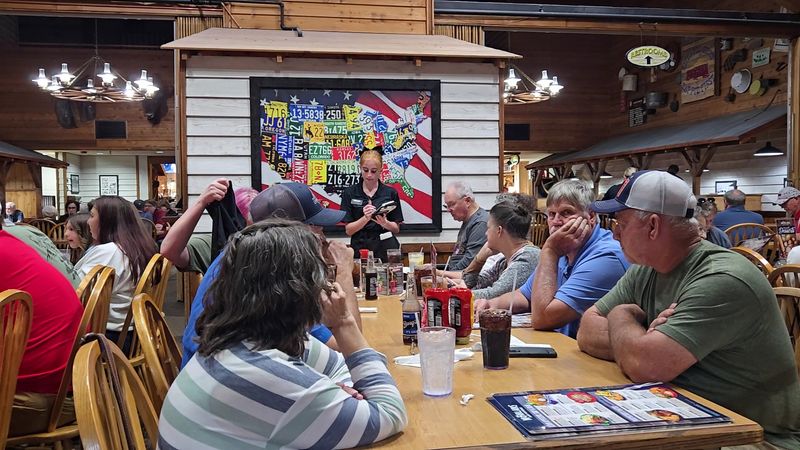 Service, Vibe, and What to Expect