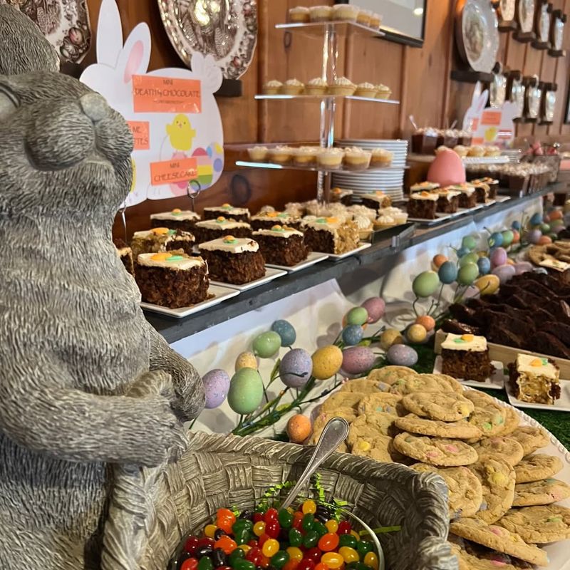 Hart’s Turkey Farm Restaurant — Meredith, NH