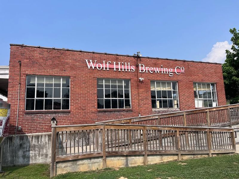 Wolf Hills Brewing Co.
