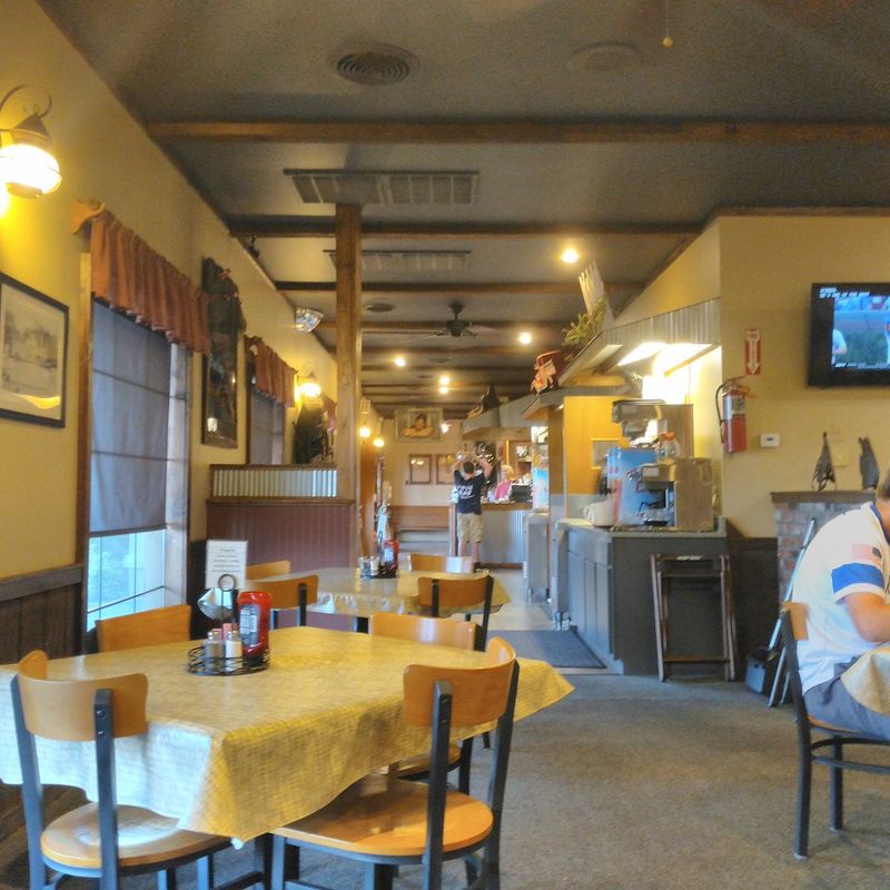 Willow Pond Catfish Restaurant