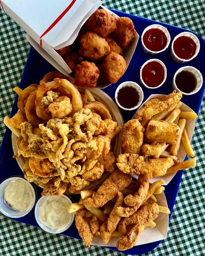 The Legendary Fried Clams