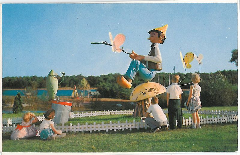 Storybook Gardens, Wisconsin