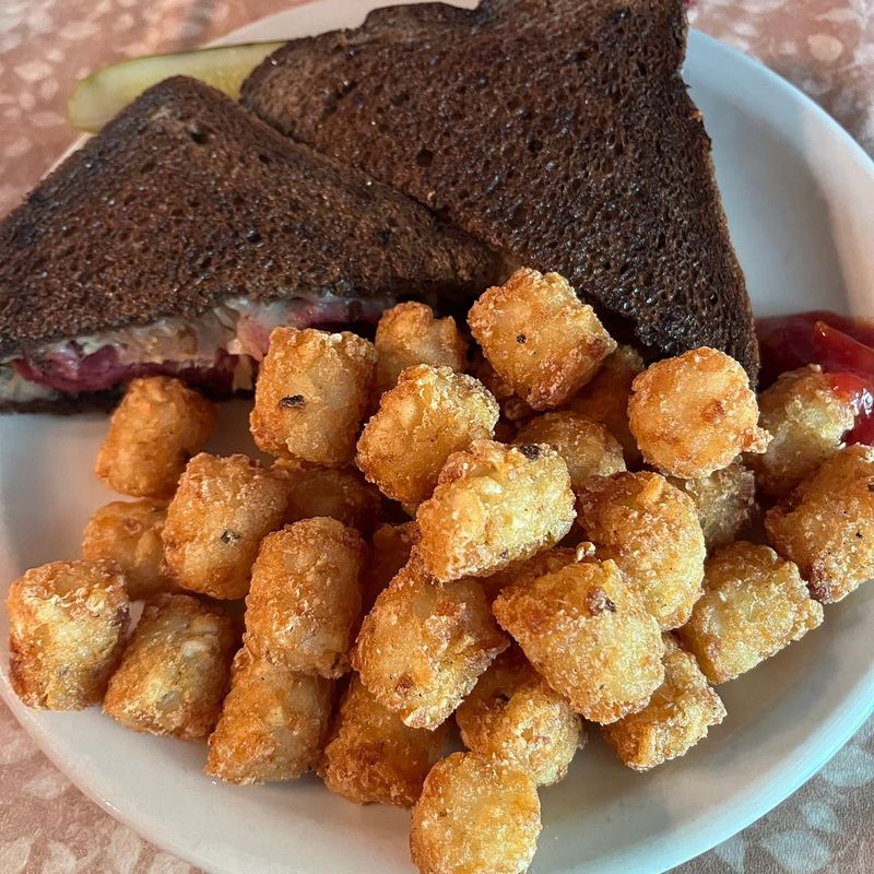 Plates That Speak Midwest Comfort