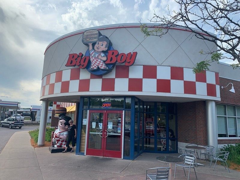 Big Boy Restaurant - Marquette