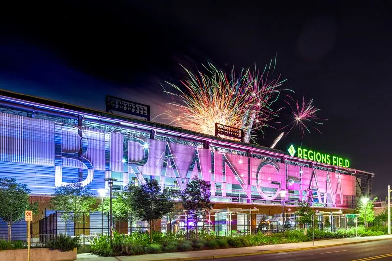 Alabama – Birmingham’s Railroad Park Christmas Glow