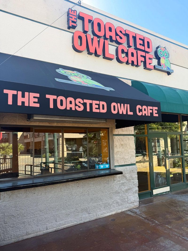 The Toasted Owl Cafe