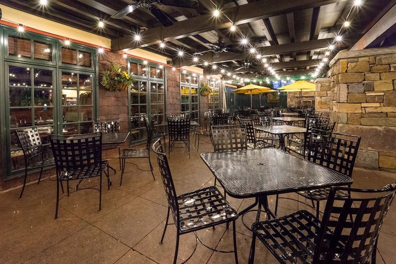 Village Tavern – Winston-Salem