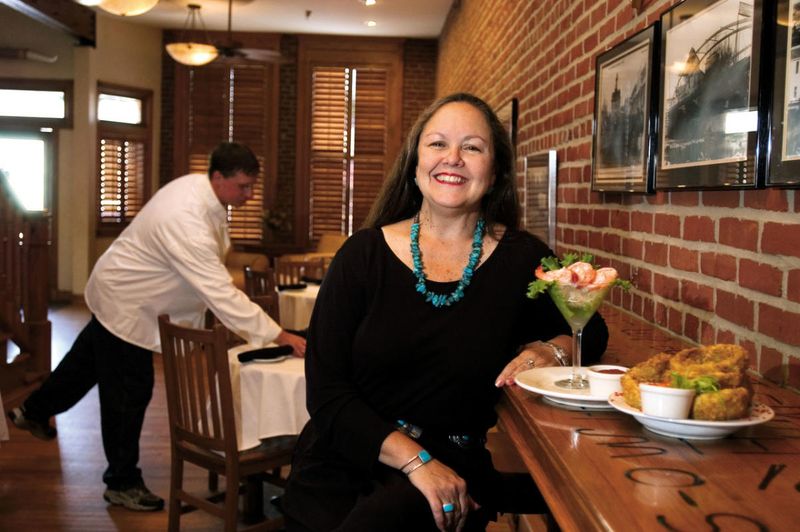 Grand Central Hotel & Grill – Cottonwood Falls