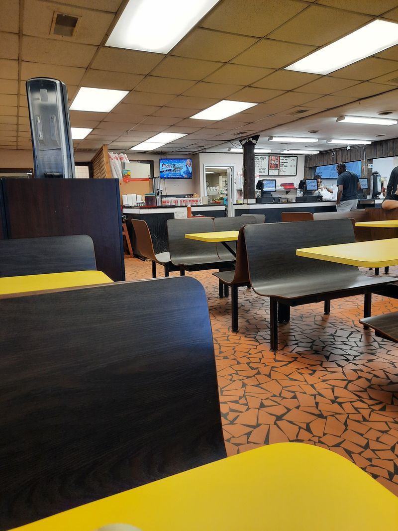 Inside the Vibe: No Frills, All Heart