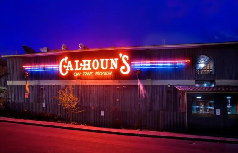 Calhoun’s On the River—Knoxville