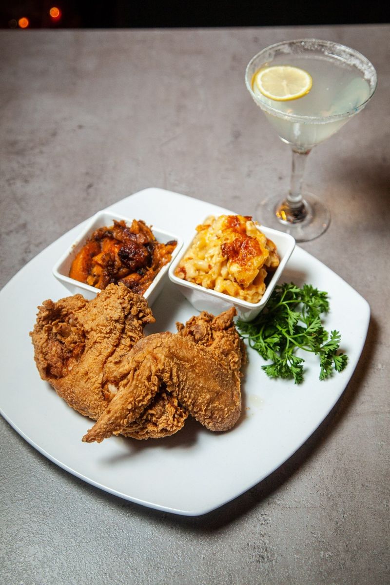 Why Southern Kitchen’s Fried Chicken Owns the Spotlight